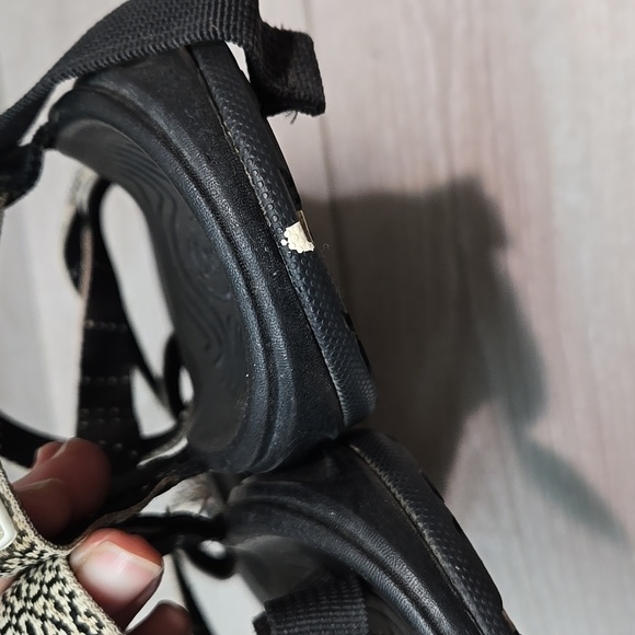 Chaco Women Loop Toe Outdoor Hiking Sandals shoes sz 10 - Picture 7 of 11